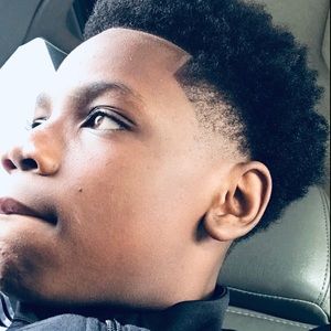 Meet your Posher, Amarion